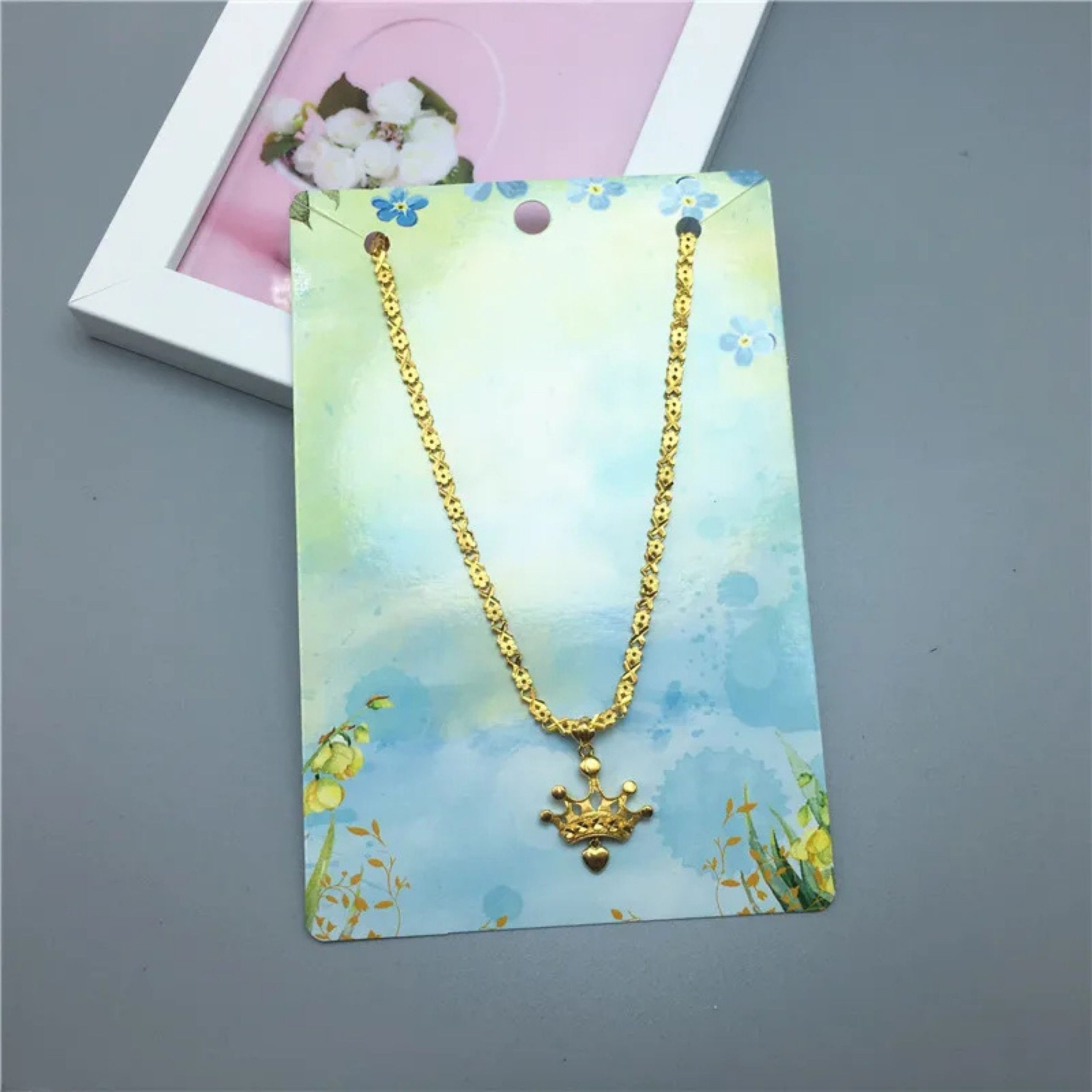 Expert Guide to Necklace Card Packaging Boxes with Lids