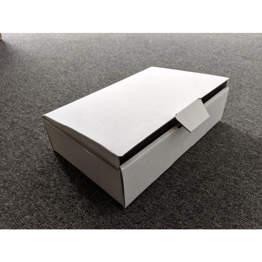 White Mailer Packaging Boxes